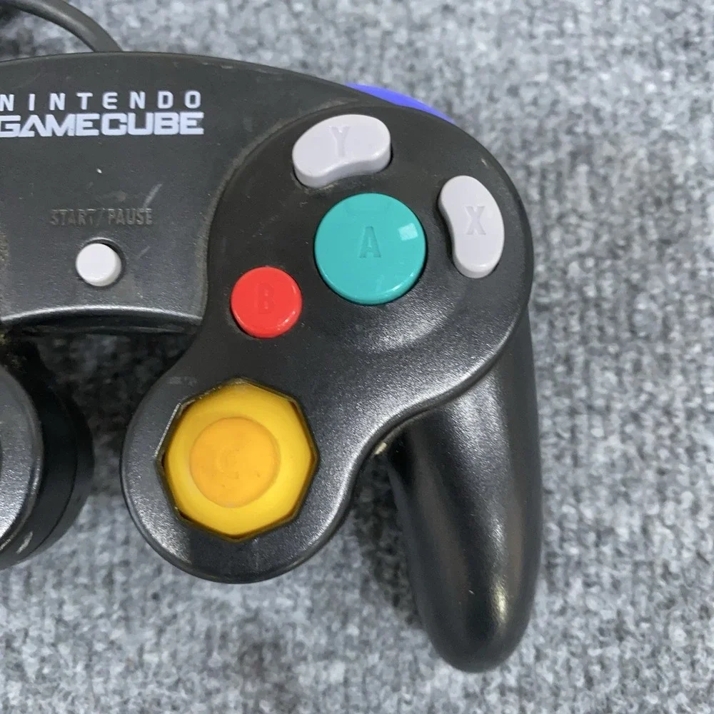 Nintendo GameCube‎ Controller (DOL-003) - Black Super Smash Bros Edition Corded